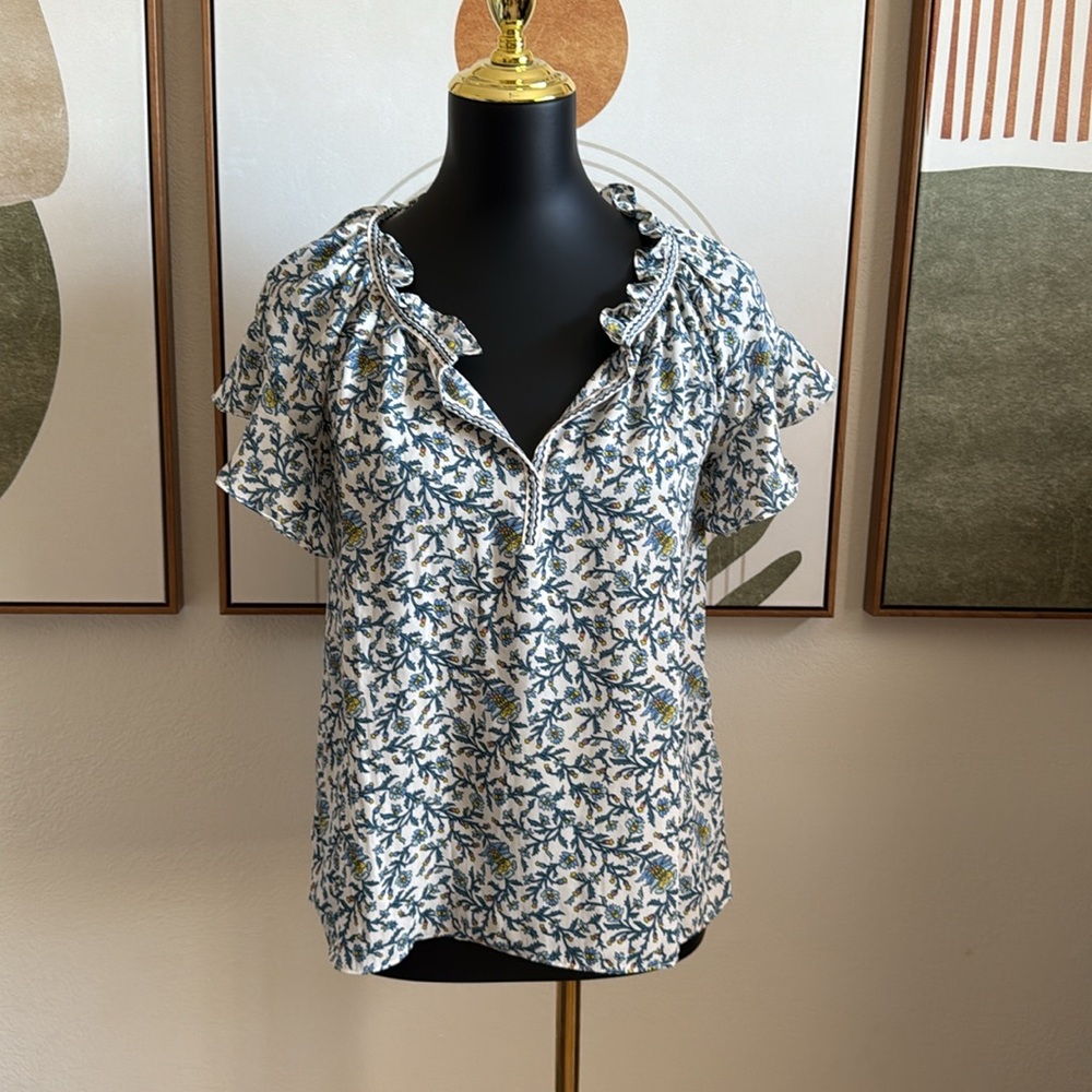 3/$10 Max Studio Blue and Yellow Floral Top